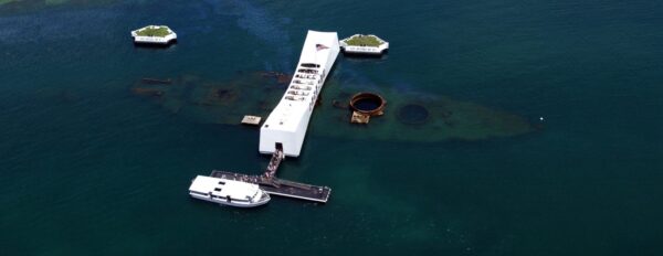 3H- Arizona Memorial Pearl Harbor & Historic Honolulu City Tour departing Big Island